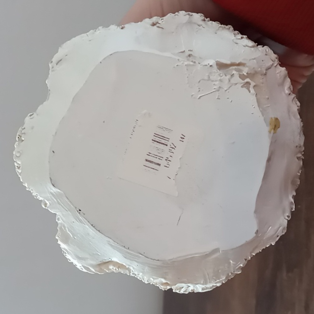 Christmas Mouse Girl w Present Decoration 6 1/2 in. - Picture 4 of 4